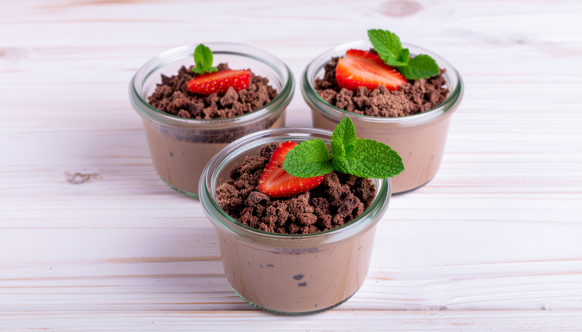 Thick and Creamy Cottage Cheese Protein Mousse