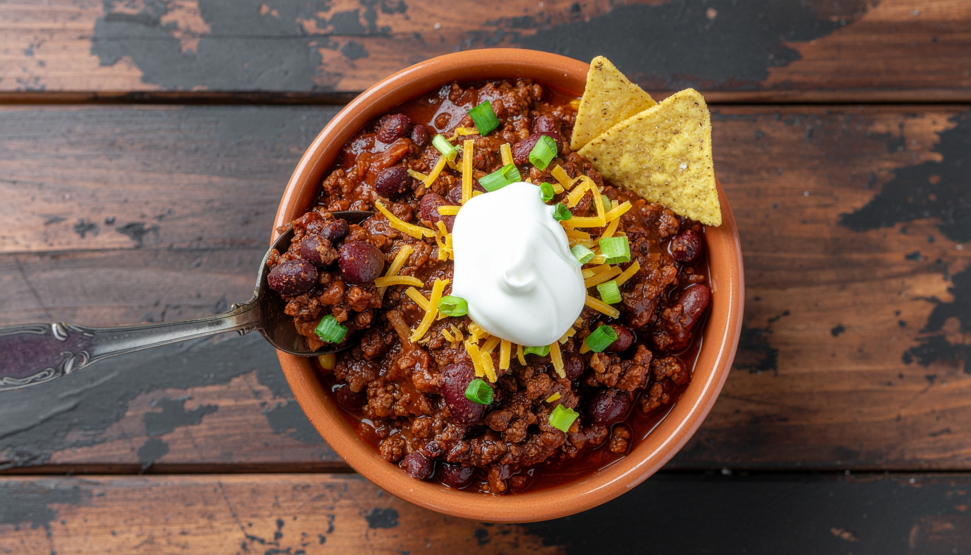 The Easiest Slow Cooker Ground Beef Chili