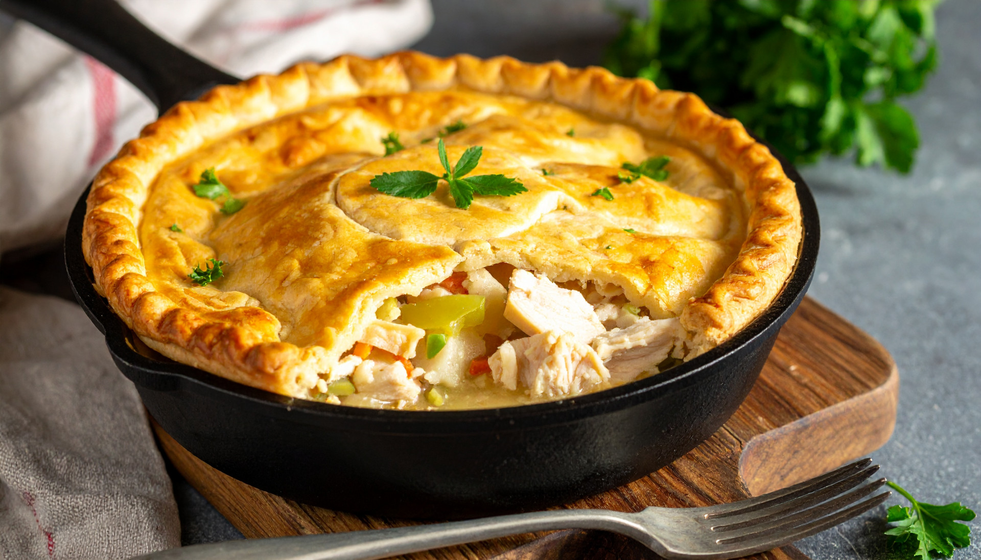 Chicken Pot Pie Skillet