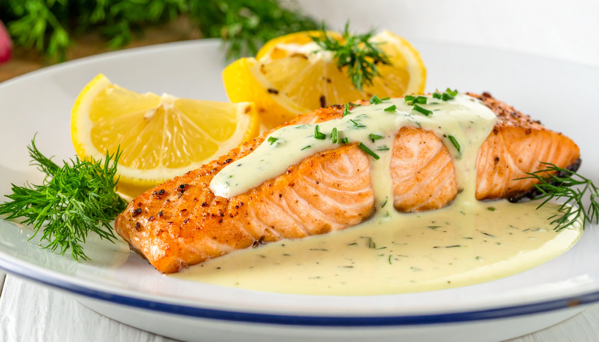 Lemon Garlic Salmon with Creamy Dill Sauce