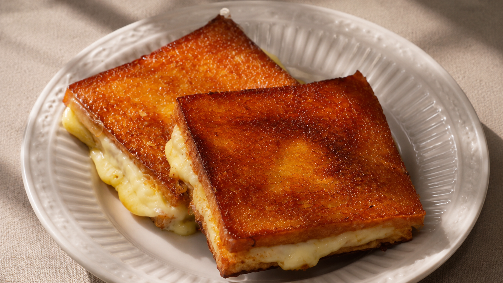 Cheesy Honey Butter Toast